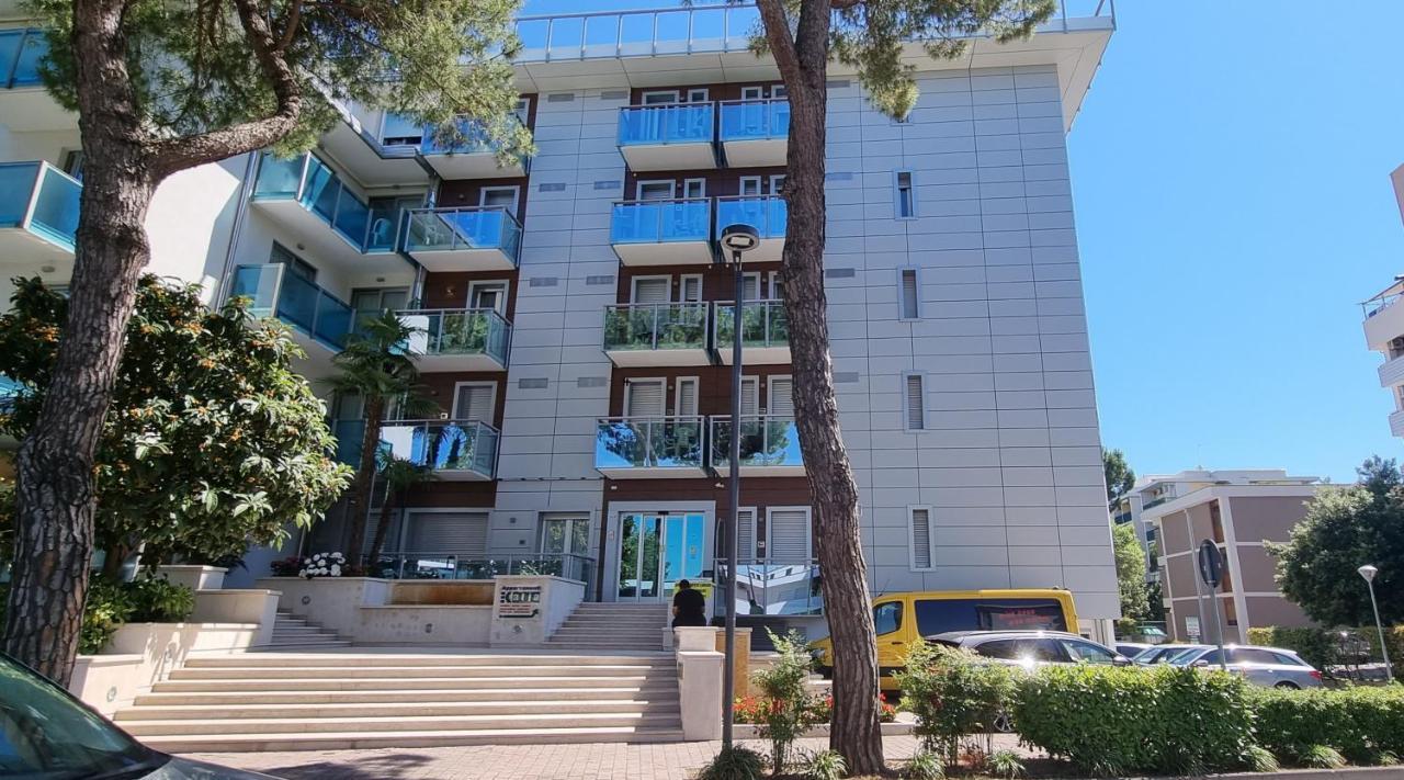 Appartamenti Katja Bibione Exteriör bild