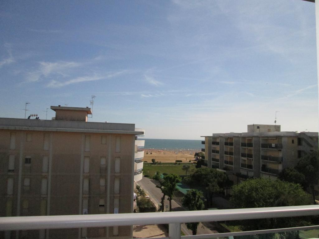 Appartamenti Katja Bibione Rum bild