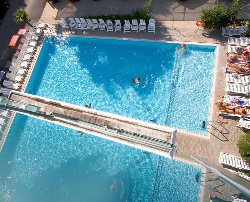 Appartamenti Katja Bibione Exteriör bild