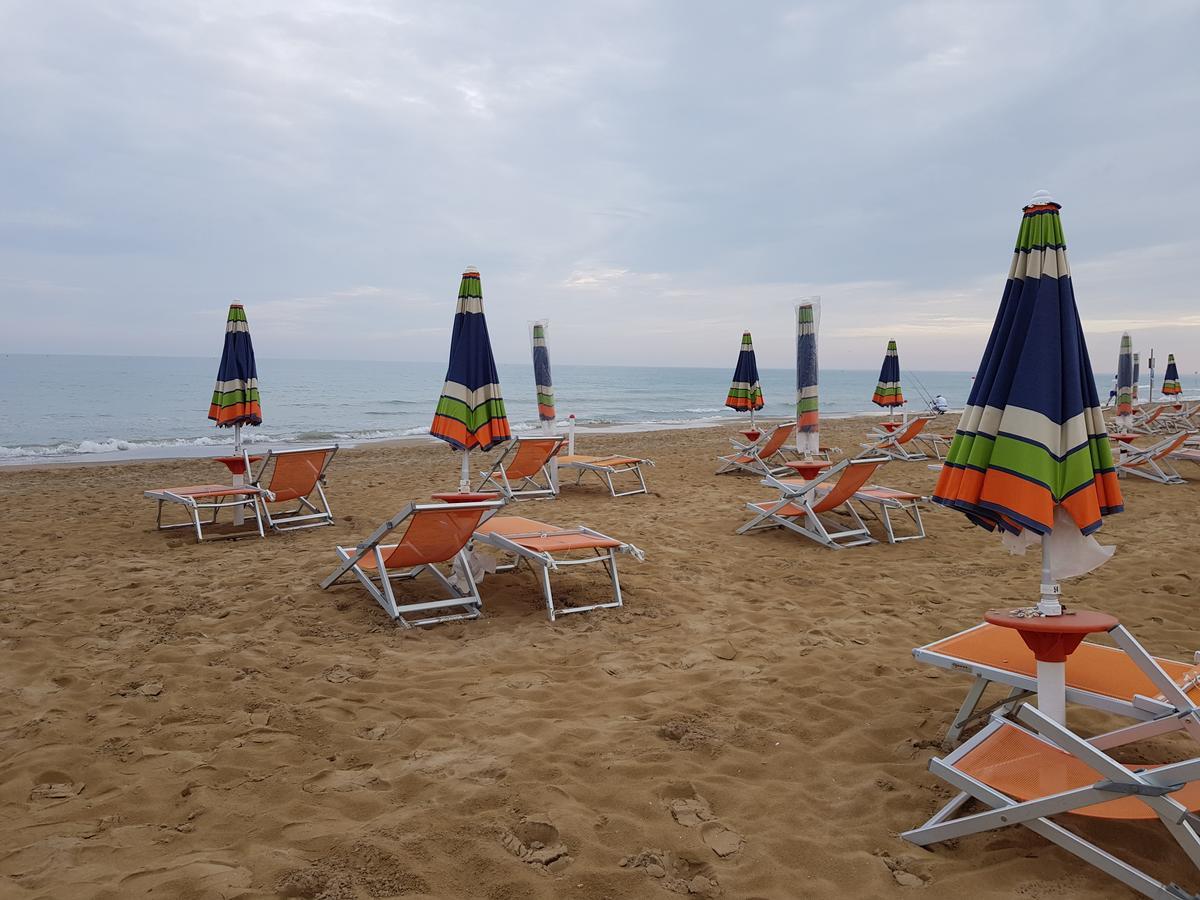Appartamenti Katja Bibione Exteriör bild